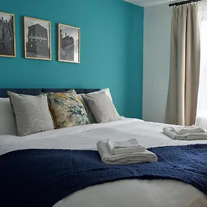 K Suites - Wellington Street 2 Apartment Gloucester