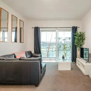  Apartment Away - Centre